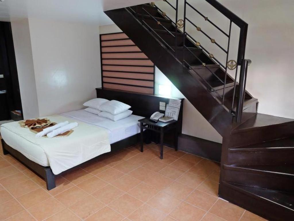 La Carmela De Boracay Hotel Balabag  Exteriör bild